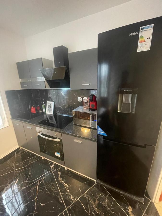 Appartement 3 Pieces En Face La Gare De Creil Zewnętrze zdjęcie
